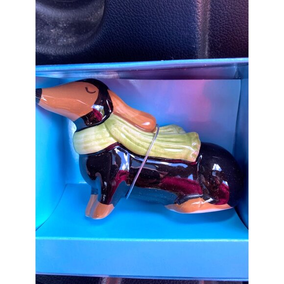 St. Nicholas Square Dogs Salt & Pepper Shaker Set Holiday Cheer NEW - Picture 3 of 5